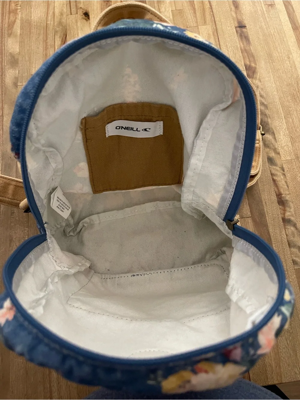 ONeill compact blue